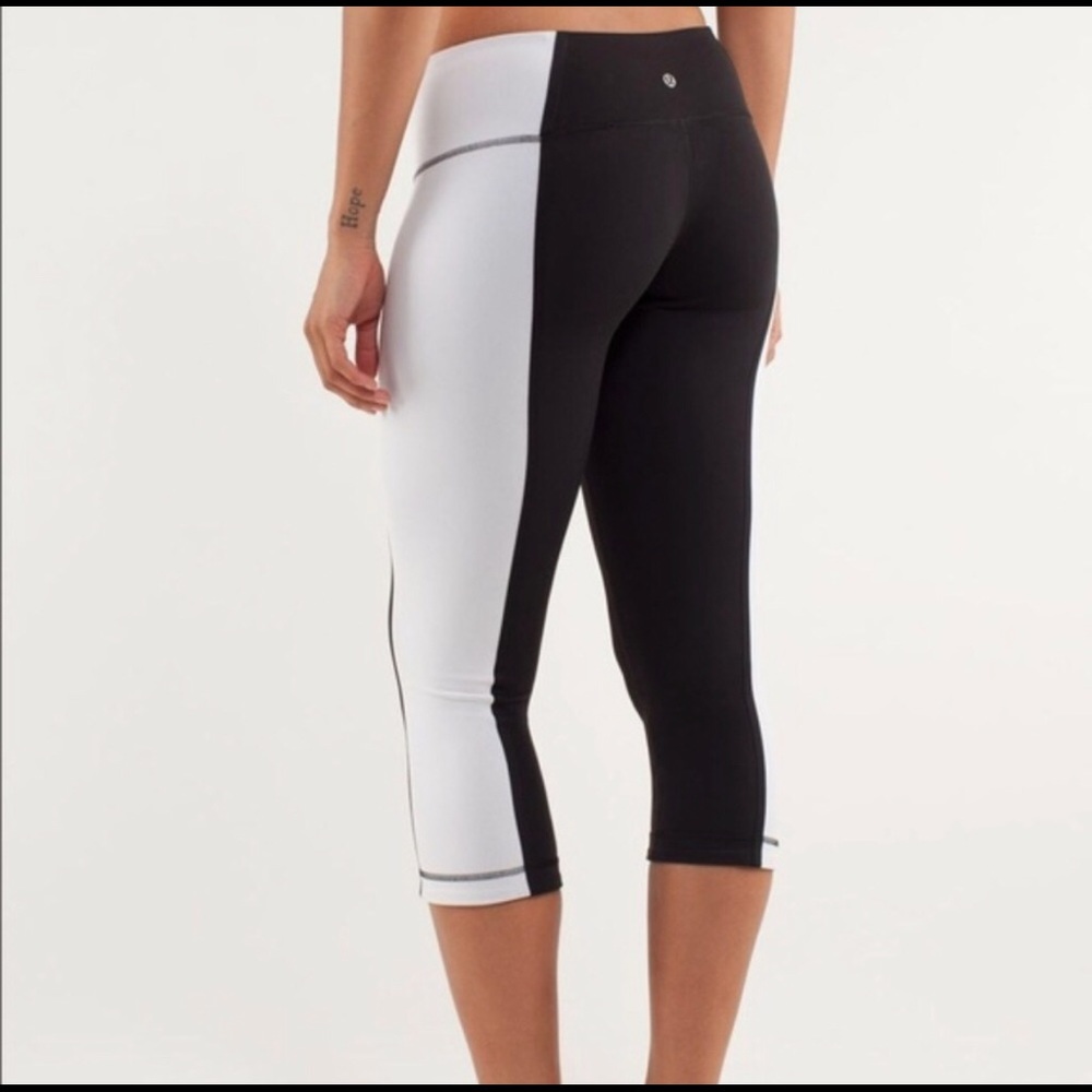 Women’s Lululemon Wunder Under Cropped Pant